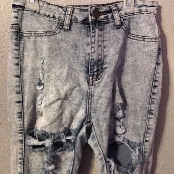 Pants - Picture 2 of 6